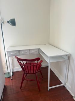 Work desk