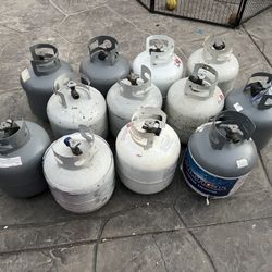 12 Propane Tanks All Full $45 Each