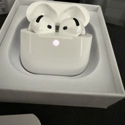 AirPod Gen 4