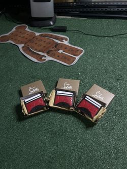 Red Bottom Card Holder 