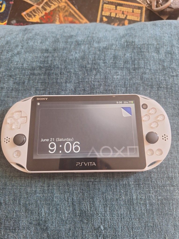 Modded White Playstation Vita 2000