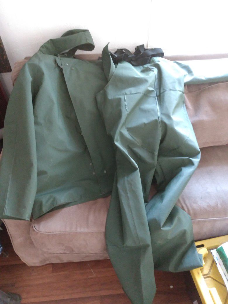 Brand New Size Large Rubber Waders And The Rubber Jacket To Match