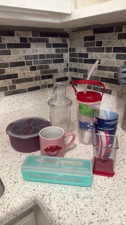 Mixed Kitchen Drinkware and Storage Lot