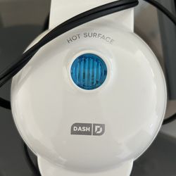 Mini Waffle Maker - Works 