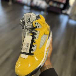 Air Jordan Retro 5 Tokyo T23 