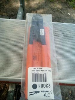 Full size pex clamp