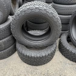 2 Llantas 35x12.50/20 Dela. Fgoodrich 95% De Vida