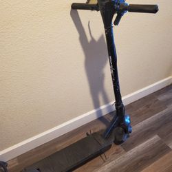 Electric Scooter 20 Mph  28 Mile Range