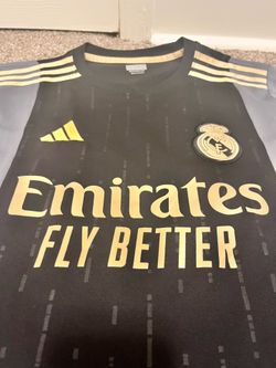 Real Madrid Emirates Black & Gold Size L