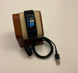Fitbit Charge 5 Black on Black, Fitness Tracker