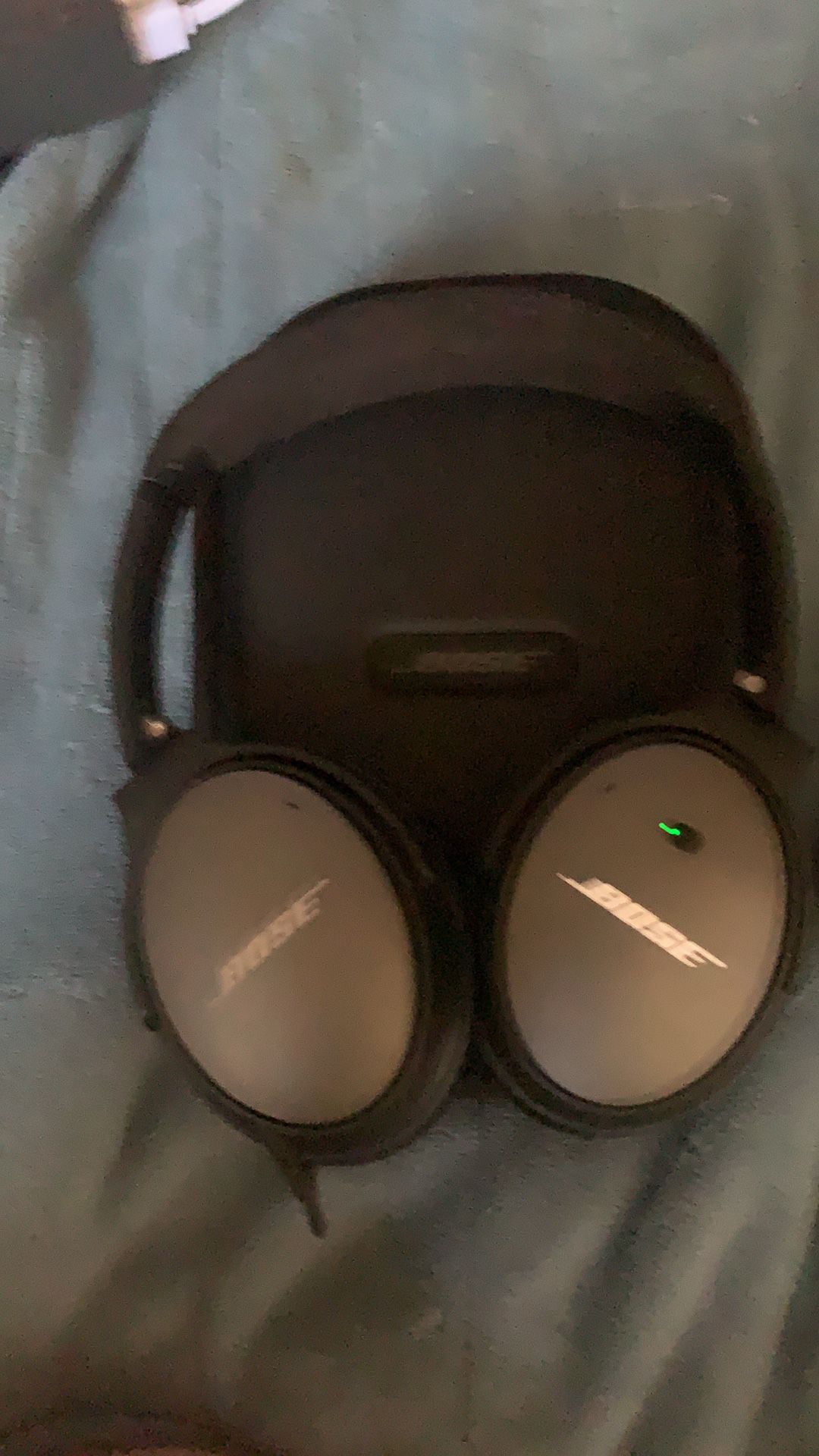 Bose Special Edition qc25 Noise Cancelling Headphones