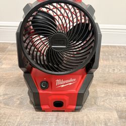 Milwaukee Packout fan