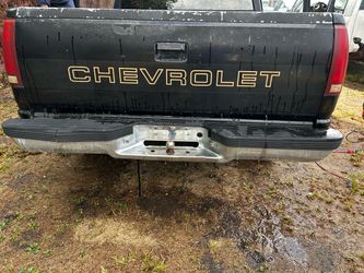 Rear bumper / Chevy / GMC 88-99