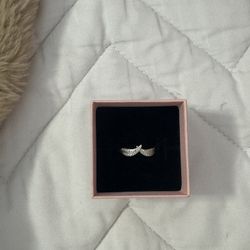 pandora ring