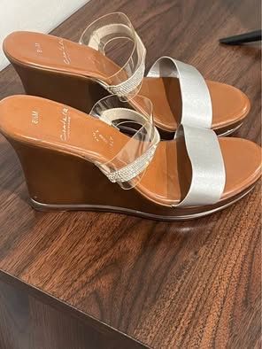 Silver woman’s Wedges
