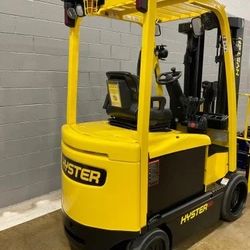 2015 Hyster Electric Forklift 