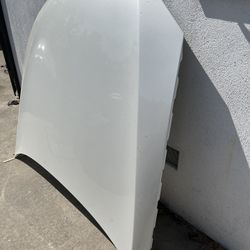 BMW Hood 
