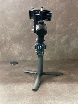 DJI RS 4 3-Axis Camera Gimbal Stabilizer – Good Condition (NO CHARGER)