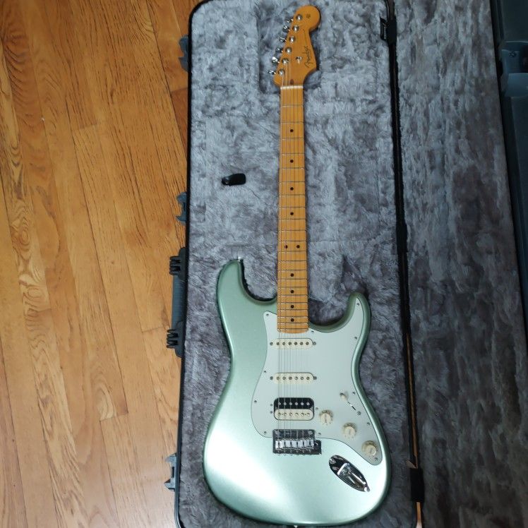 2021 American Fender Stratocaster - Mint Condition
