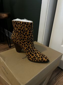 NEW Lucky Brand Ankle Boots 8.5