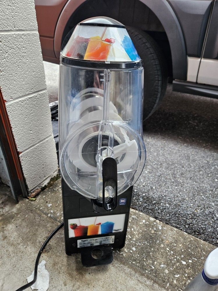 Professional VOLLRATH SLUSHIE machine 