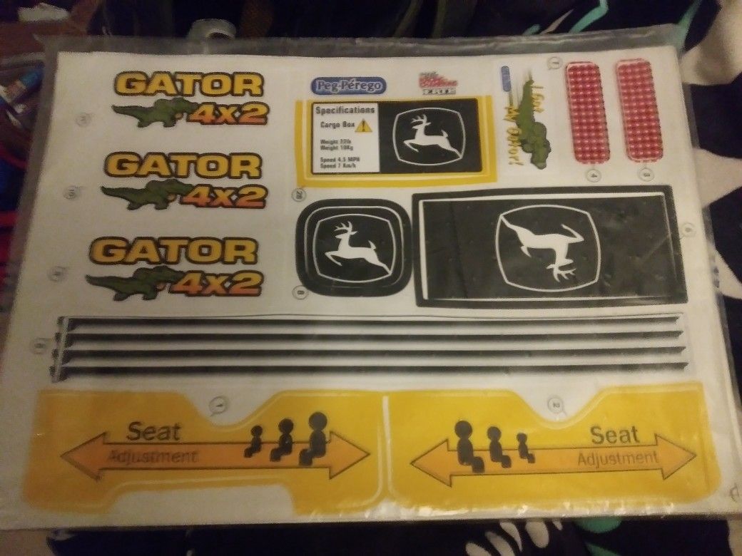 PEG PEREGO JOHN DEERE GATOR 4X2 STICKER LABEL, Racing Champions Ertl (MMEV0074)