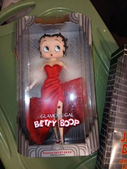 GLAMOUR GAL BETTY BOOP