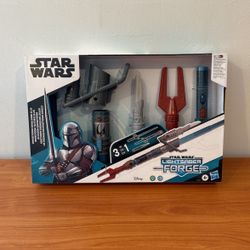 STAR WARS Lightsaber Forge Ultimate Mandalorian Masterworks Set