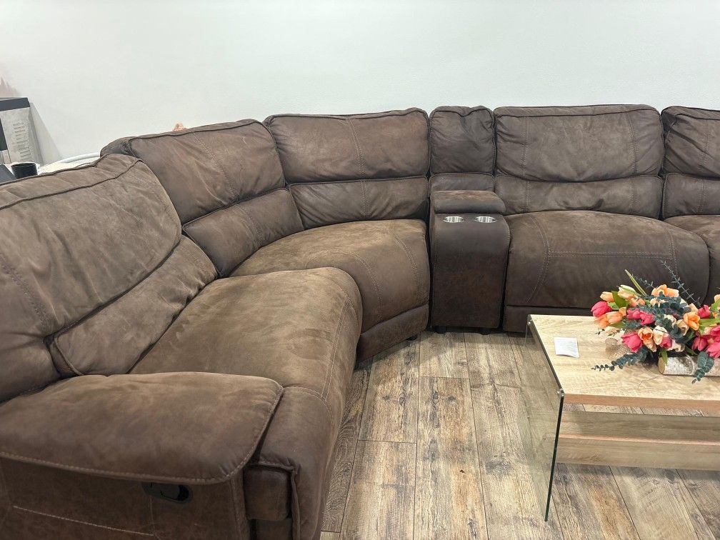 Recliner Sectional Couch 