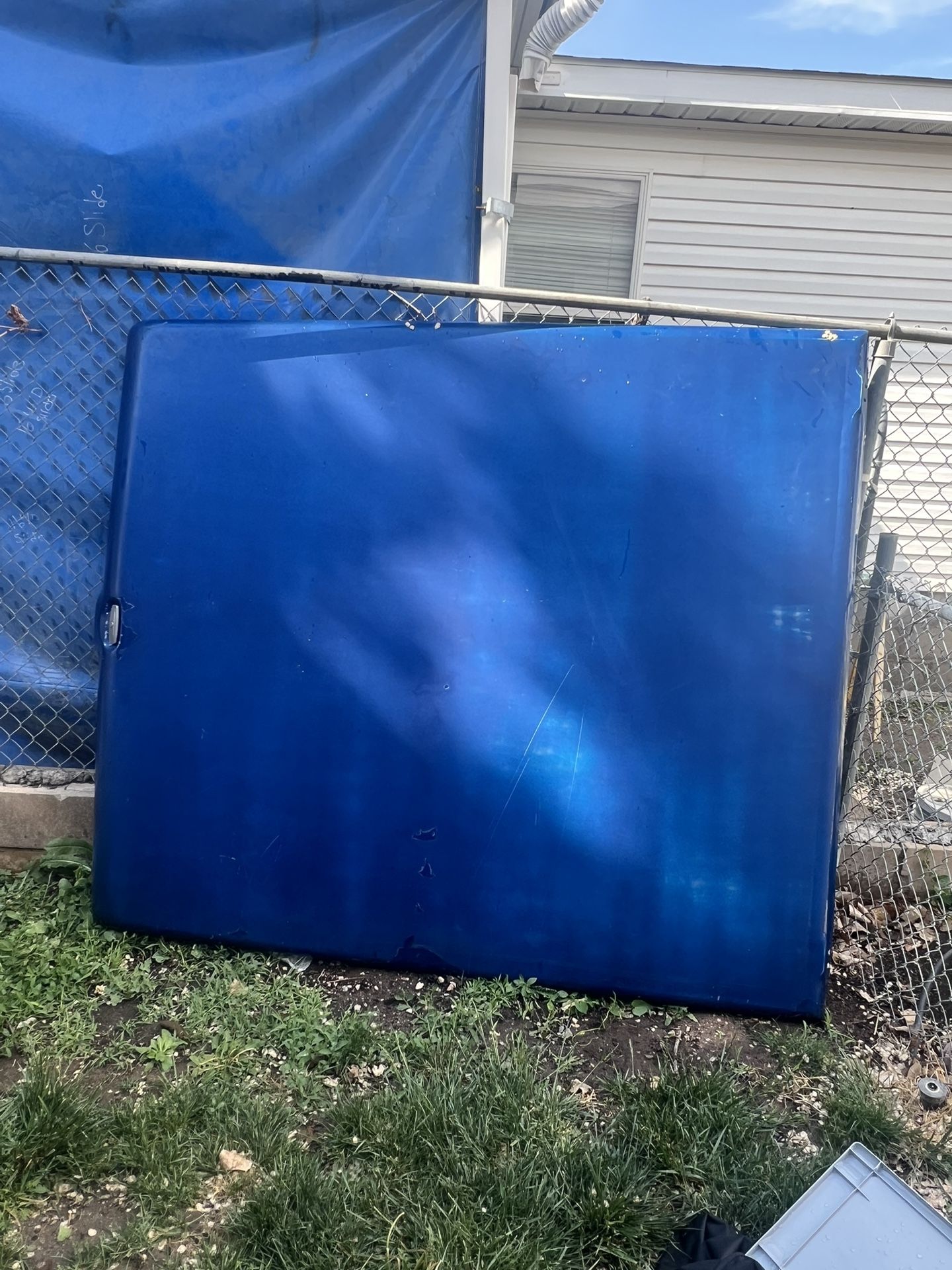 Truck Bed Cover 