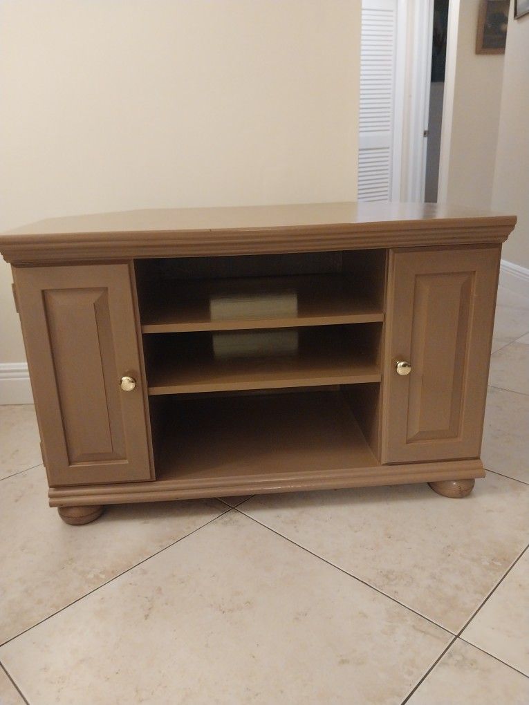 Corner TV Cabinet