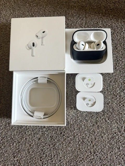 Apple AirPods Pro 2nd Generation with MagSafe Wireless Charging Case - White