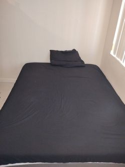 Bed &matress comfortable