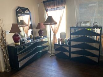 Bassett black mirrored chevron dresser & mirror