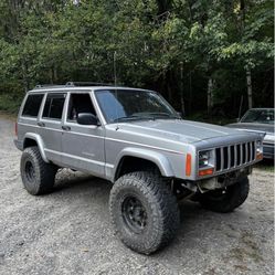 2000 Jeep Cherokee