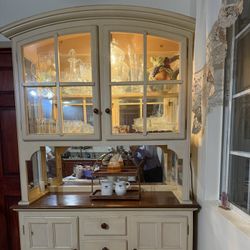 Elegant China Cabinet/Hutch – 82” Tall
