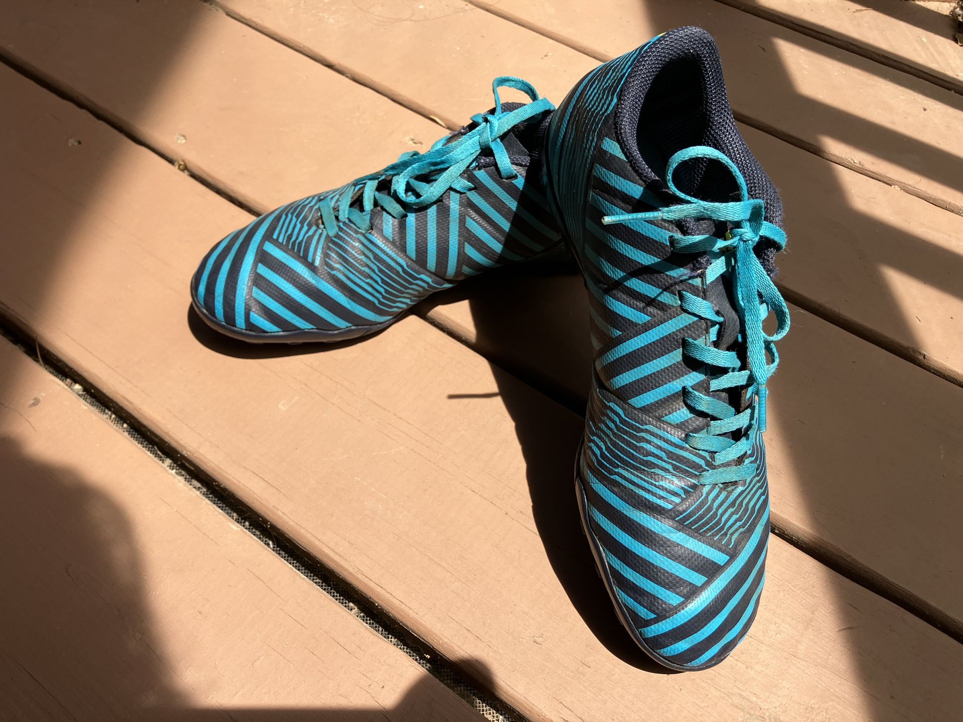 Soccer Cleats- Size 7 1/2