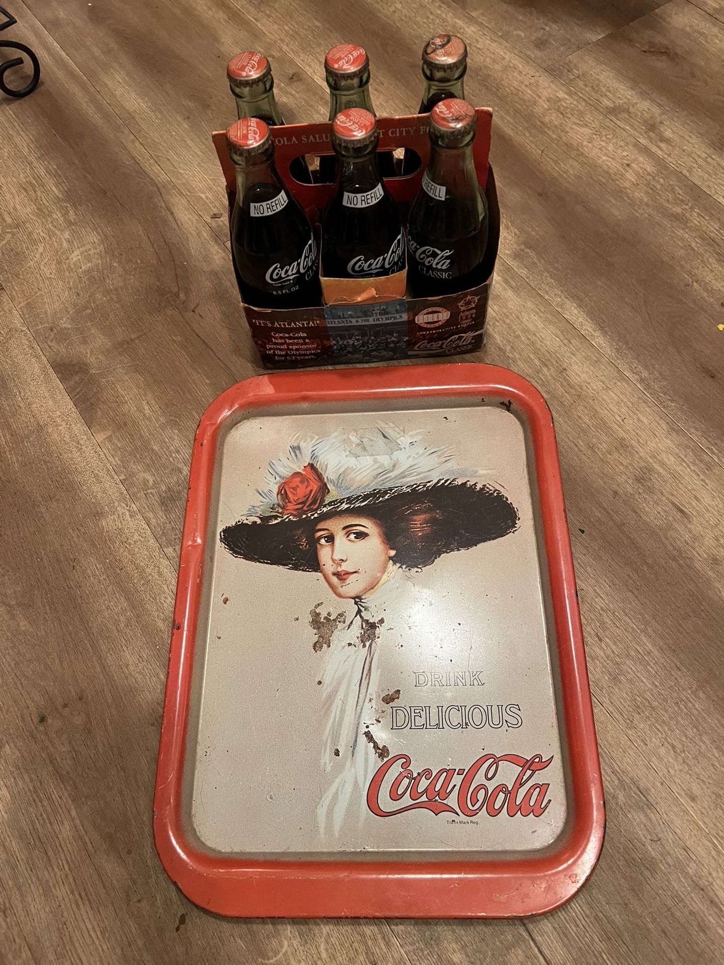 Cola Tray And 6 Pack Vintage