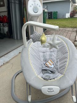 Graco DuetConnect Baby Swing -