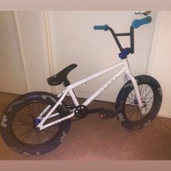 Elite BMX Bike 