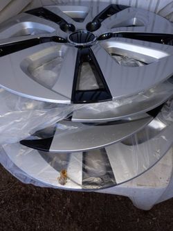 Tapones Para Toyota Prius 16-18