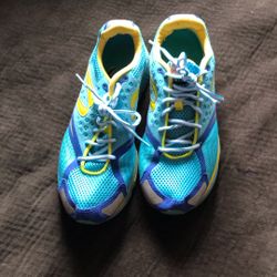 Newton Distance S III