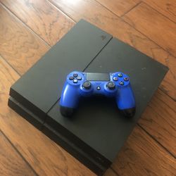 PS4 W/ Controller *works great*