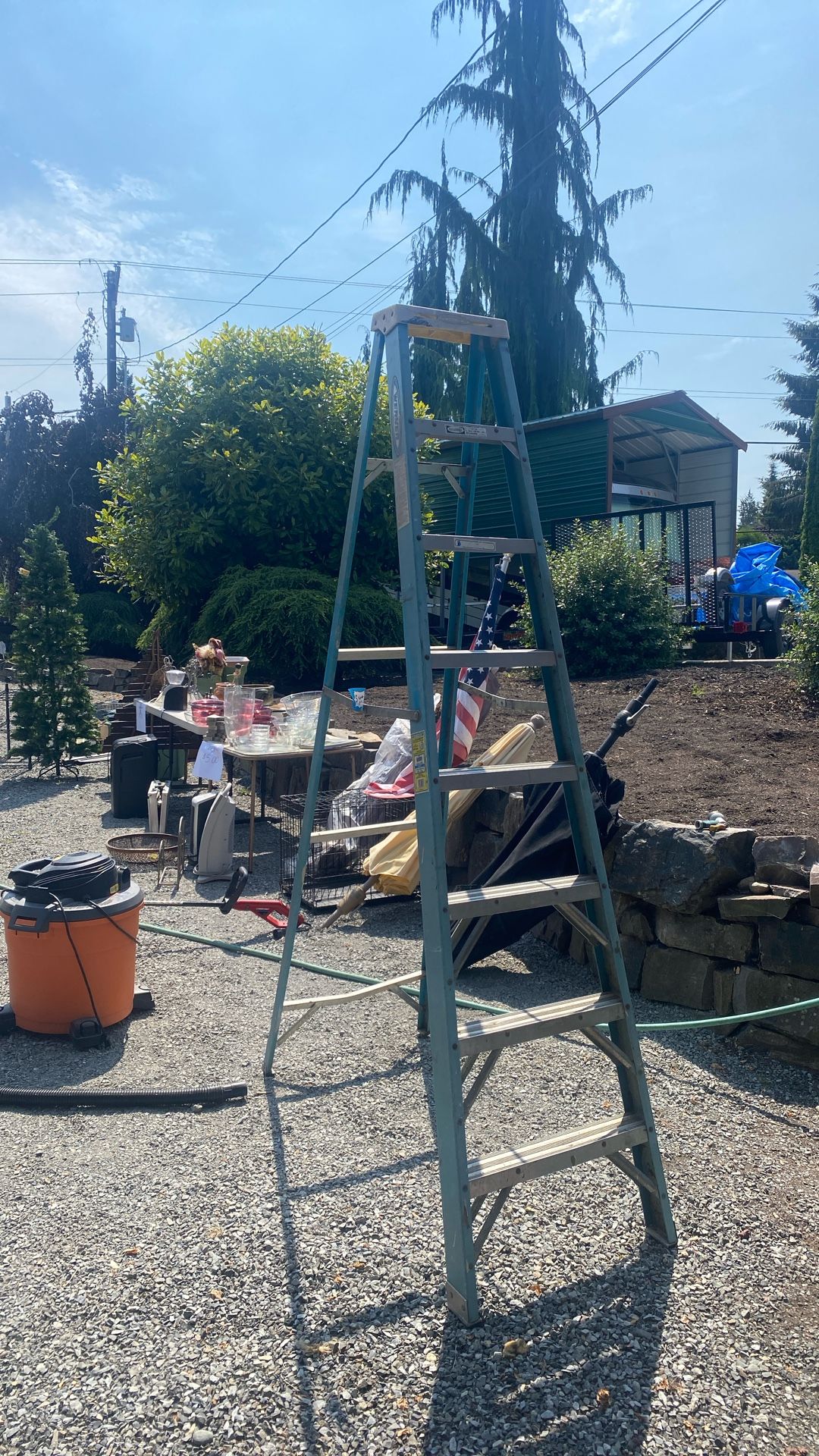 8 Foot Fiberglass Ladder