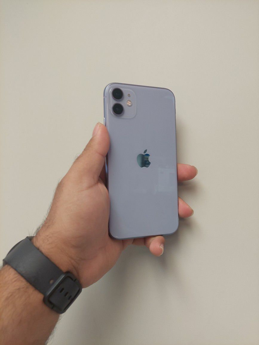 IPhone 11 64 GB  Unlocked Available With Cash Deal Start $ 199