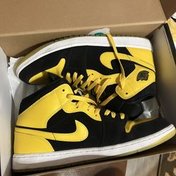 Air Jordan 1 Mid Size 12.5