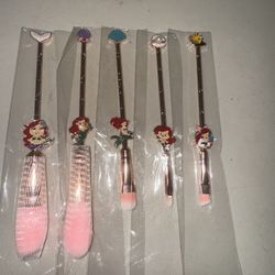 Little Mermaid Makeup Brushes