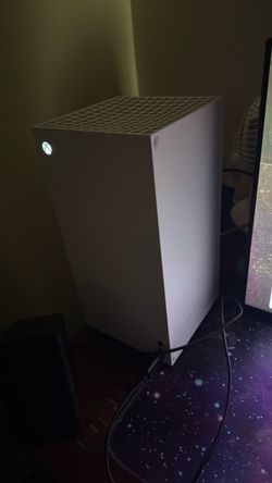 Xbox Series X White 2026 edition 550$