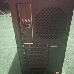 HP OMEN 40L