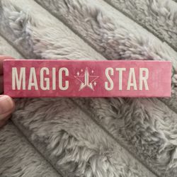 NEW JEFFREE STAR MAGIC STAR CONCEALER SHADE 19.5 FULL SIZE $7!!